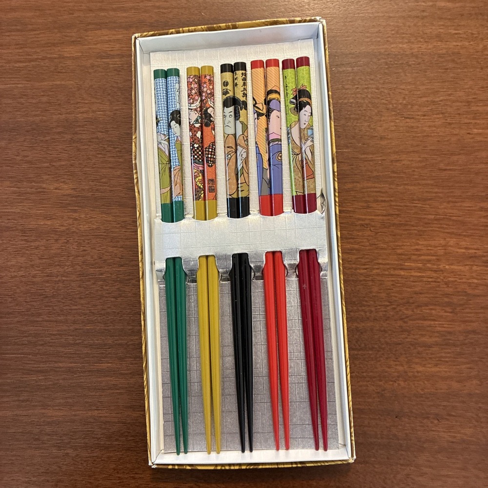 Set Of 5 Pairs Japanese Lacquered Wooden Chopsticks Geisha Girls In Box 9"